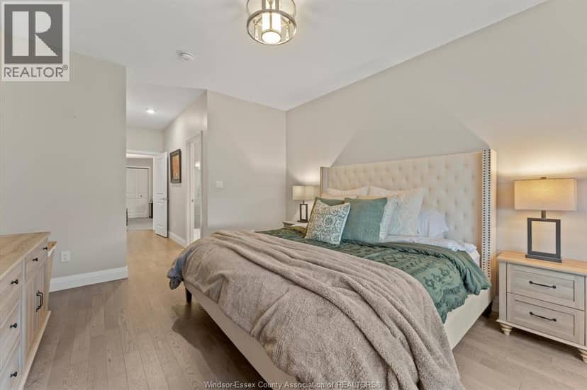 209 Mullen Crescent — photo 16 of 32