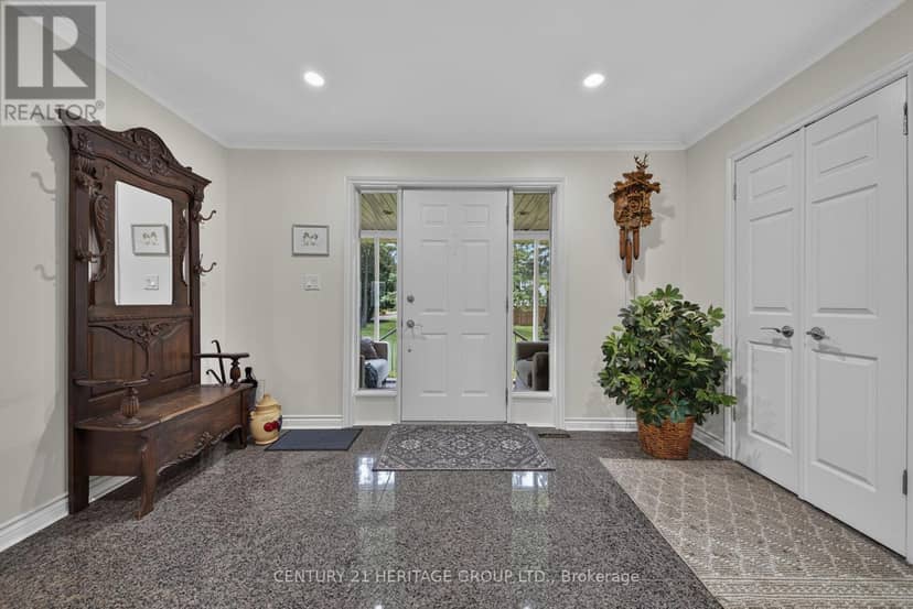 1 Arthur Evans Crescent, Bradford West Gwillimbury, photo 7