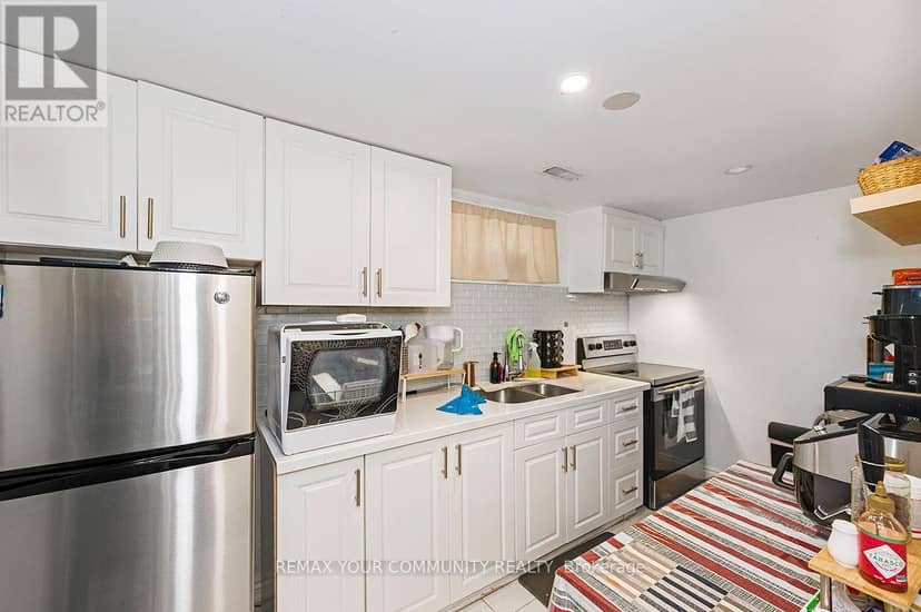 73 Struthers Street — photo 39 of 40