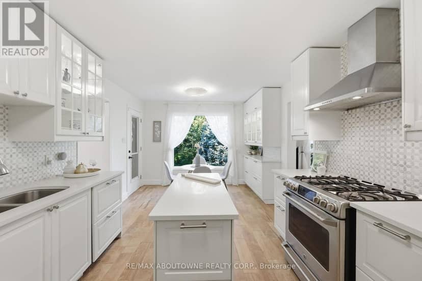 572 Harmony Avenue — photo 16 of 40
