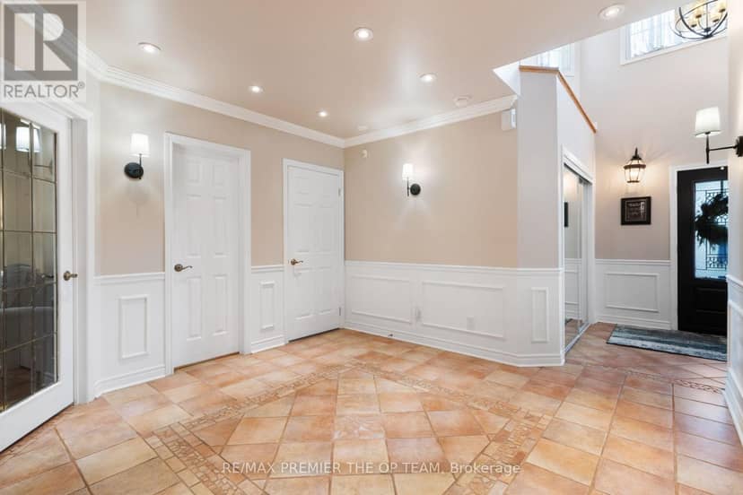 5 Southbury Manor Drive — photo 7 of 33