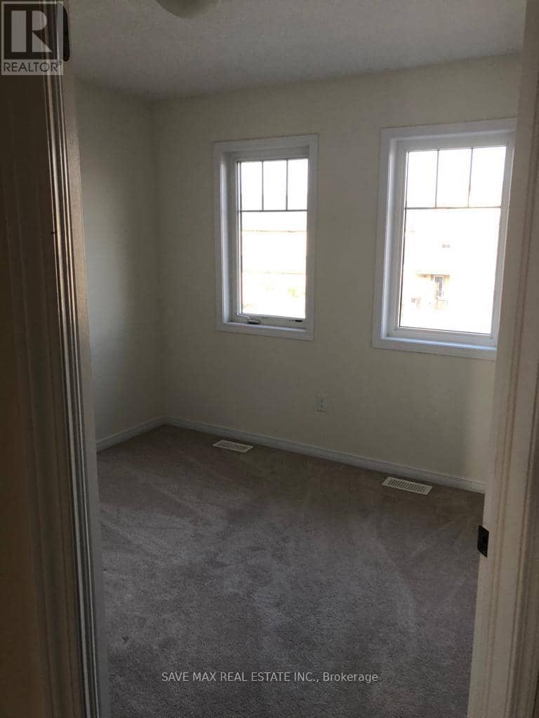 65 Sherway Street — photo 10 of 12