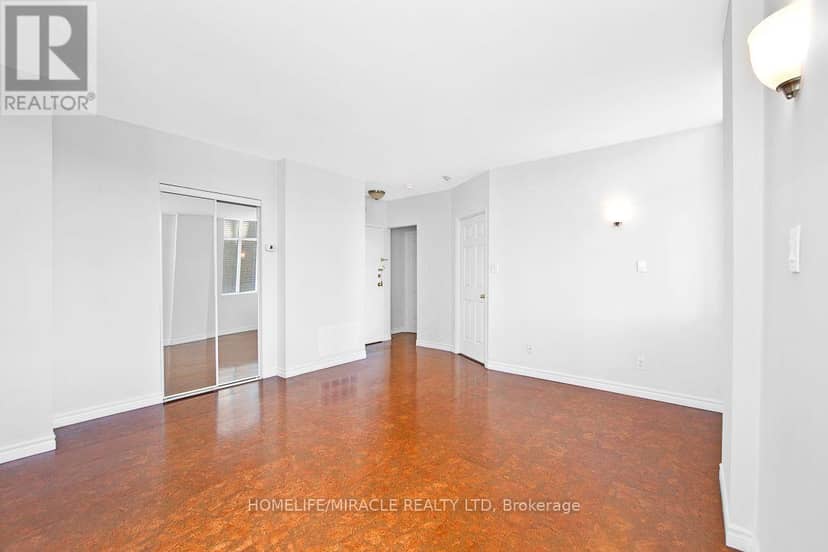 505 - 36 James Street S — photo 6 of 16