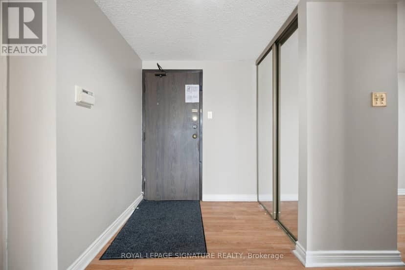1002 - 77 Carlton Street — photo 5 of 26
