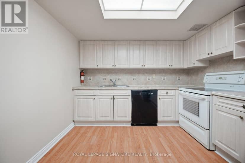 1002 - 77 Carlton Street — photo 9 of 26