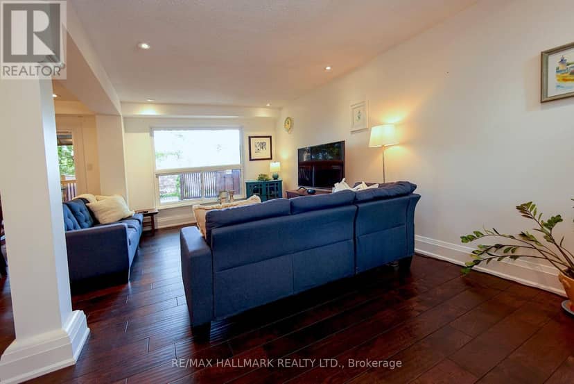 781 Pam Crescent, Newmarket, photo 4