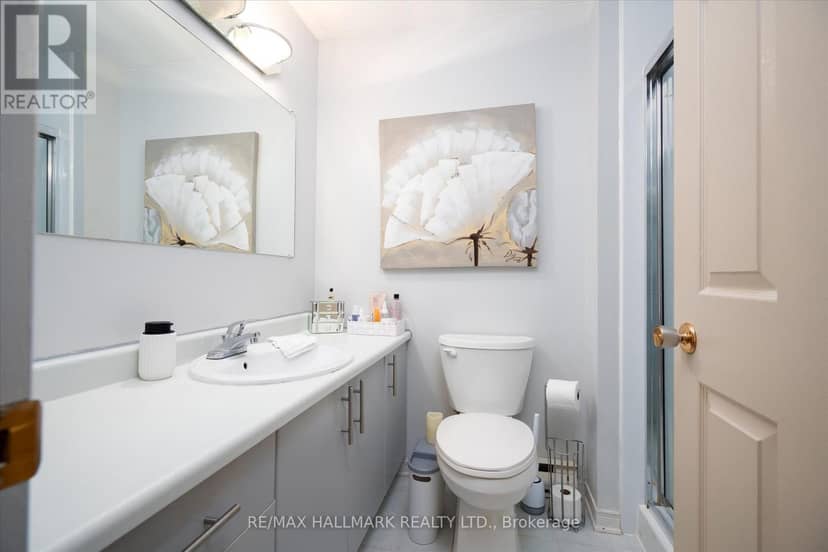 6 Seymour Street S — photo 16 of 31