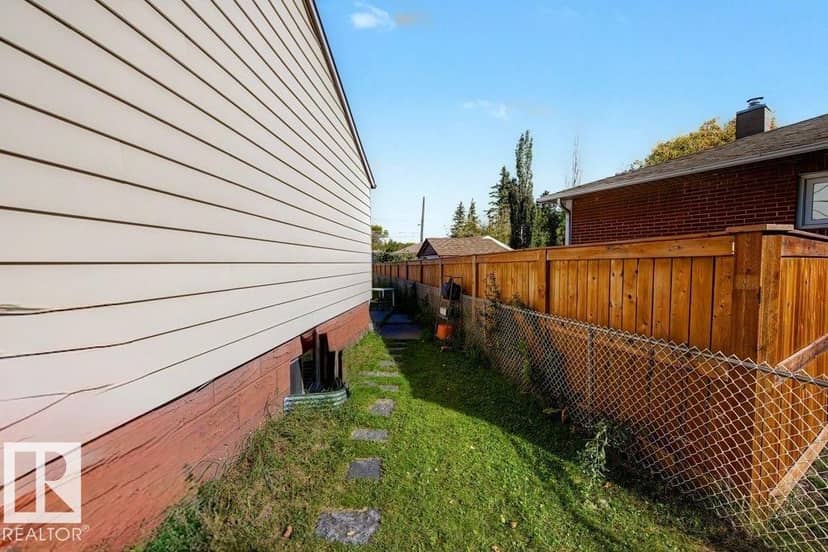 12391 132 ST NW, Edmonton, photo 3