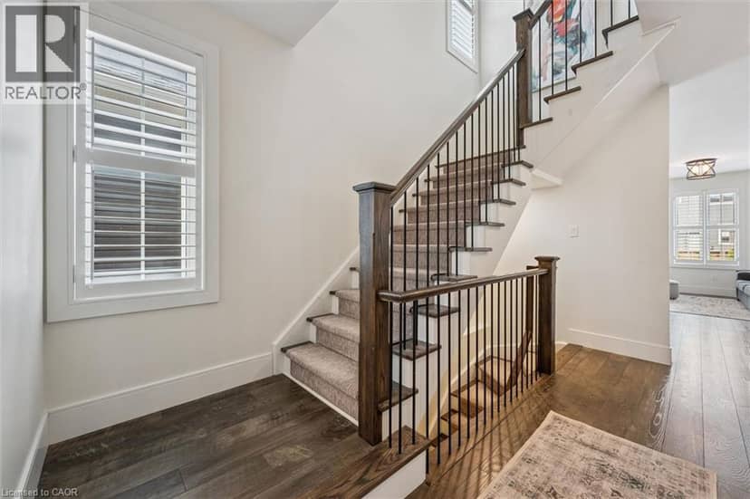 153 YELLOW BIRCH Crescent — photo 18 of 40