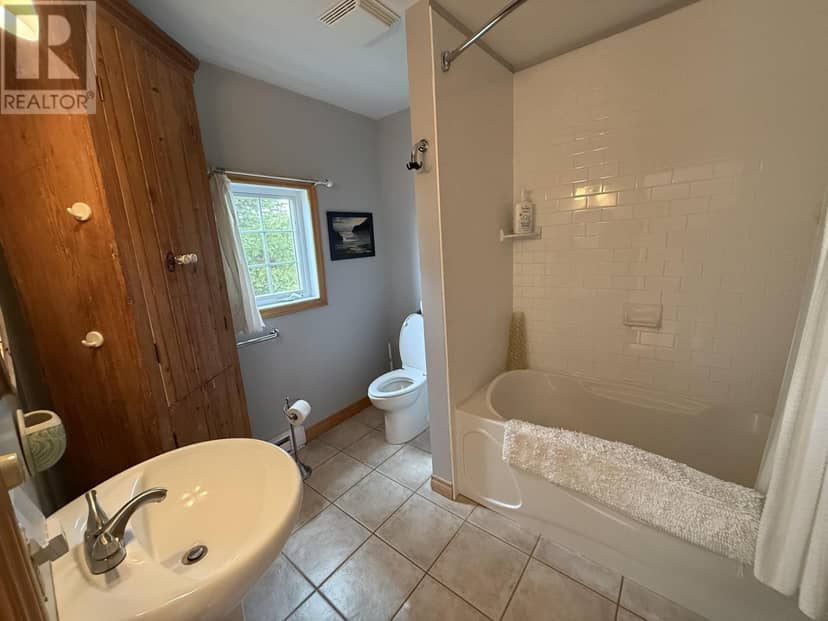16 Gibson Lane — photo 16 of 38