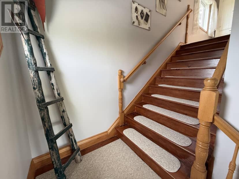 16 Gibson Lane — photo 12 of 38