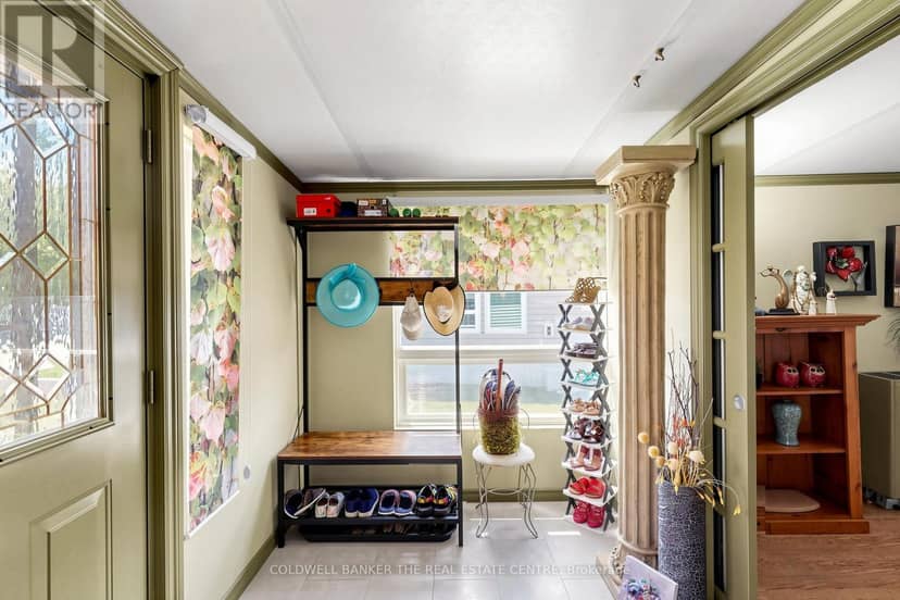 308 - 285 Crydermans Side Road, Georgina, photo 5
