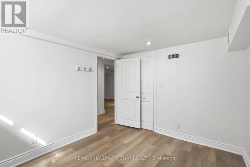174 St Vincent Street — photo 22 of 36