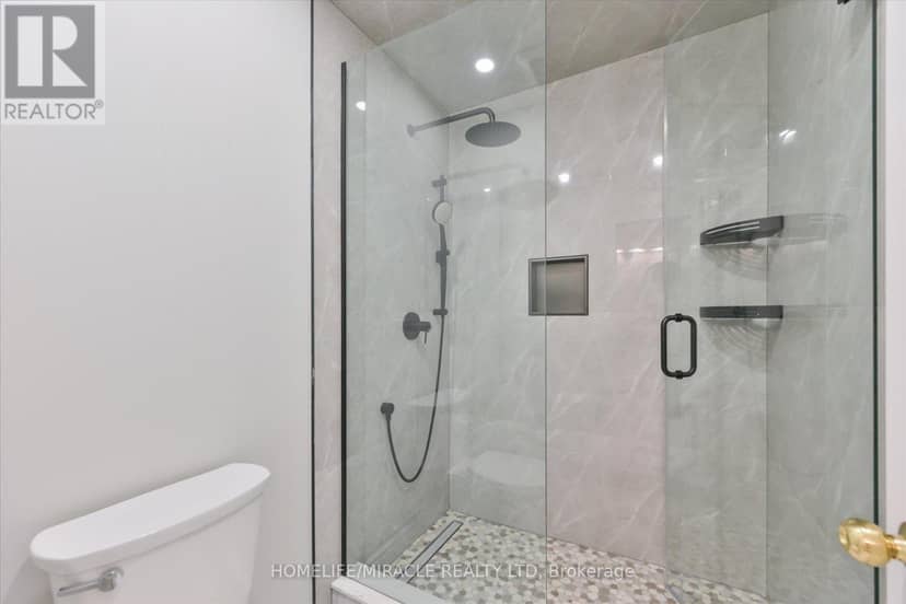 2479 Rathlin Court — photo 33 of 40
