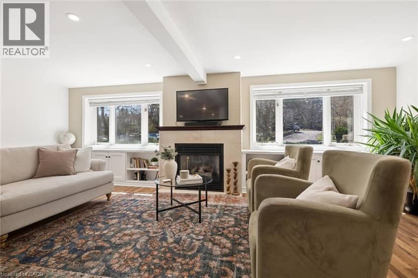 75 LYON Avenue — photo 31 of 37