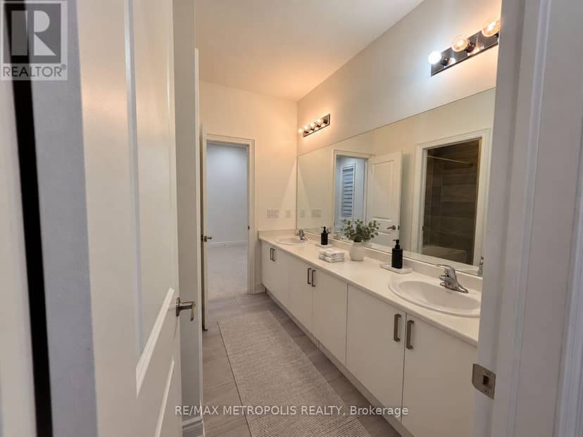 10 Wraggs Road — photo 10 of 36