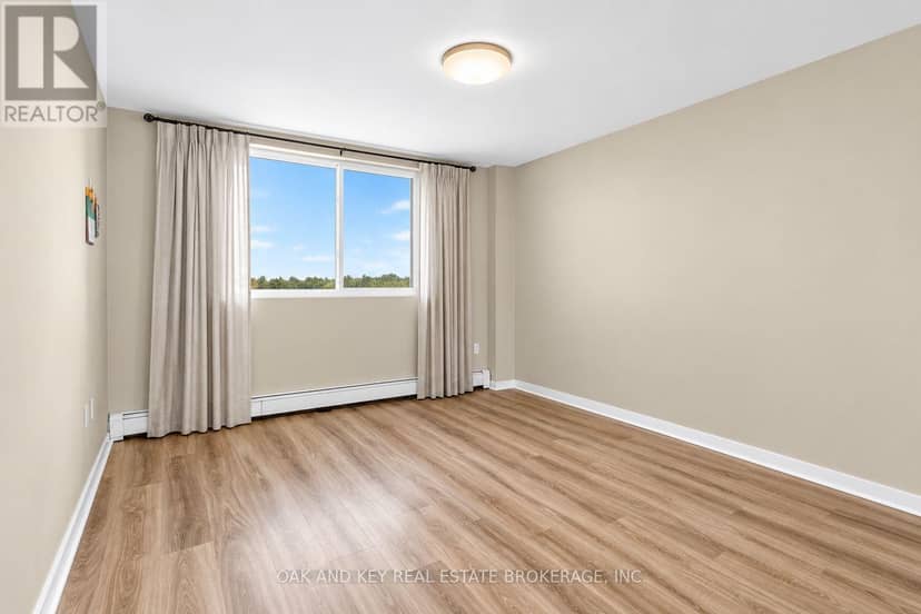 705 - 573 Mornington Avenue — photo 10 of 20