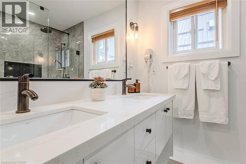 1231 LAKESHORE Road — photo 28 of 40