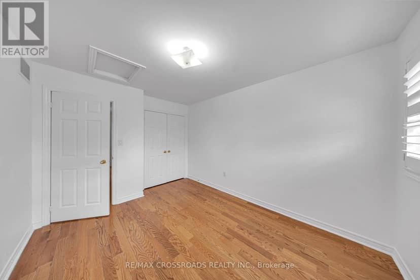 138 Angus Drive — photo 33 of 40