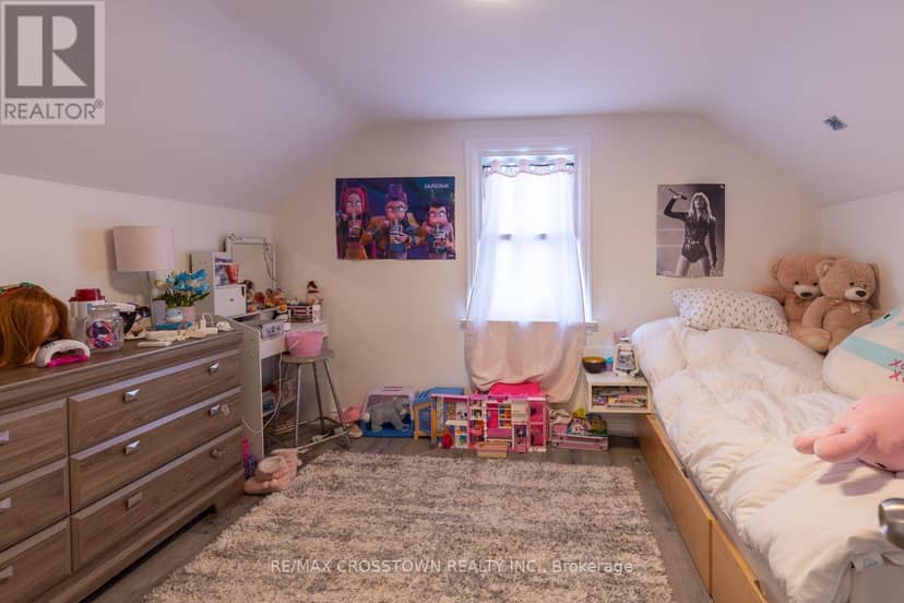 86 Victoria Street — photo 12 of 31