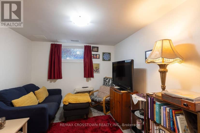 86 Victoria Street — photo 20 of 31