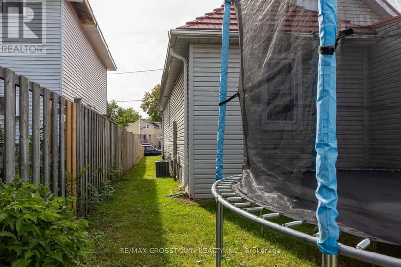 86 Victoria Street — photo 29 of 31