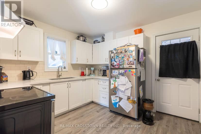 86 Victoria Street, Barrie, photo 6