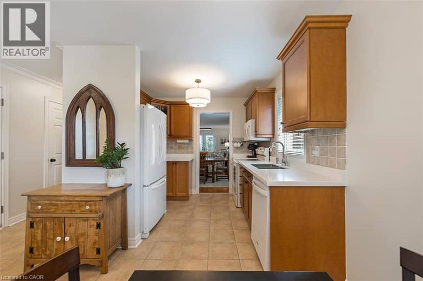 311 MALICK Street — photo 13 of 40