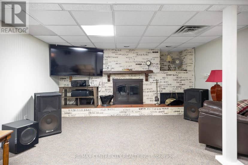 324 Carlow Road — photo 20 of 40