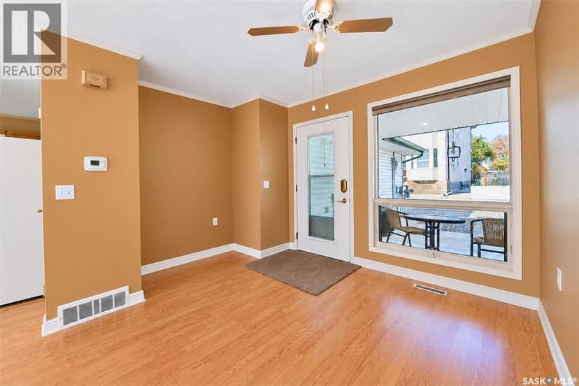 107 111 2nd AVENUE E — photo 14 of 40