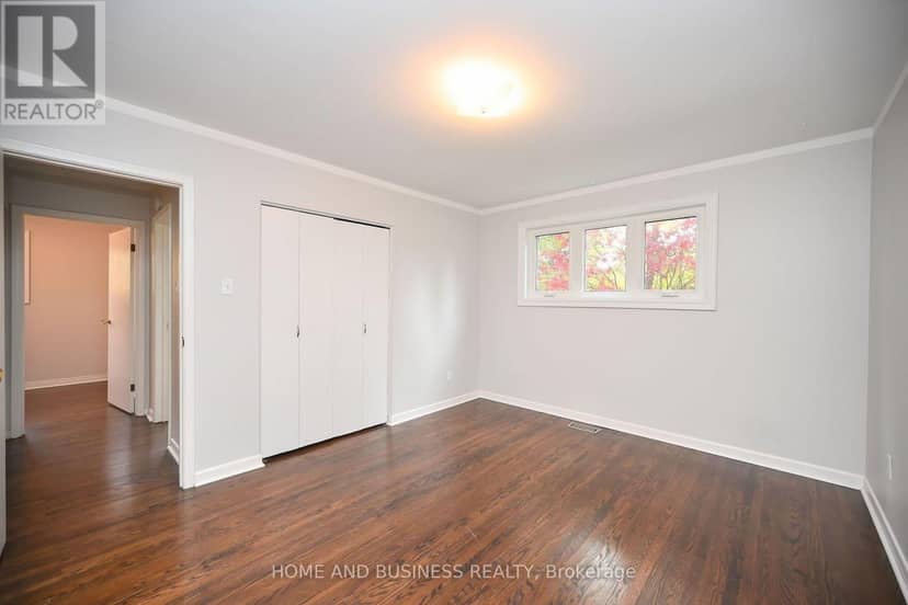 3668 The Credit Woodlands Road — photo 28 of 40