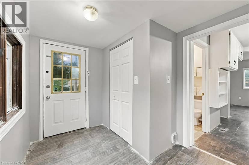 77937 LONDON Road — photo 17 of 38