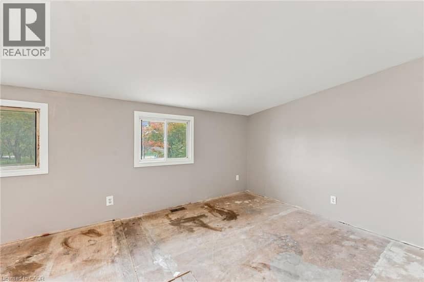77937 LONDON Road — photo 26 of 38