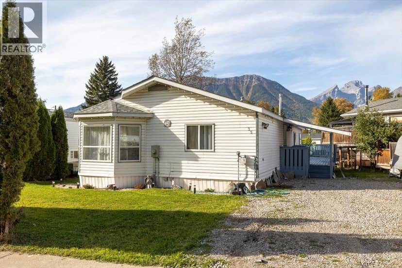 35 Slalom Drive, Fernie, photo 6