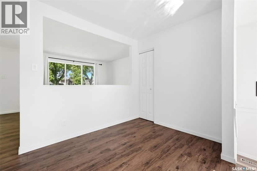 187 Read AVENUE — photo 12 of 40