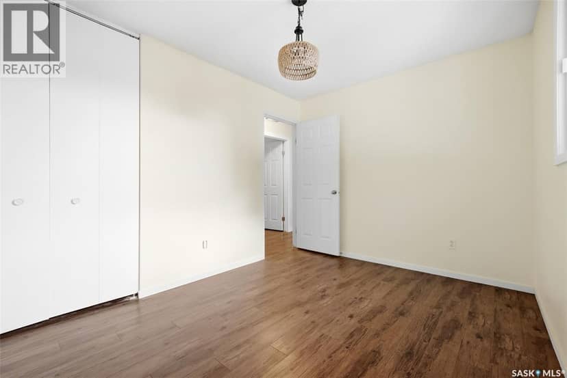 187 Read AVENUE — photo 15 of 40