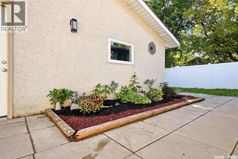 187 Read AVENUE — photo 40 of 40