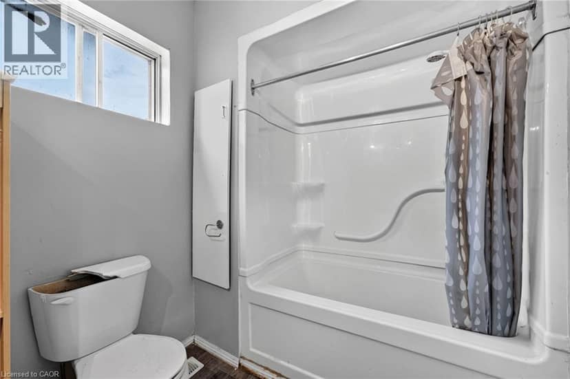 19 COLEMAN Street — photo 14 of 40