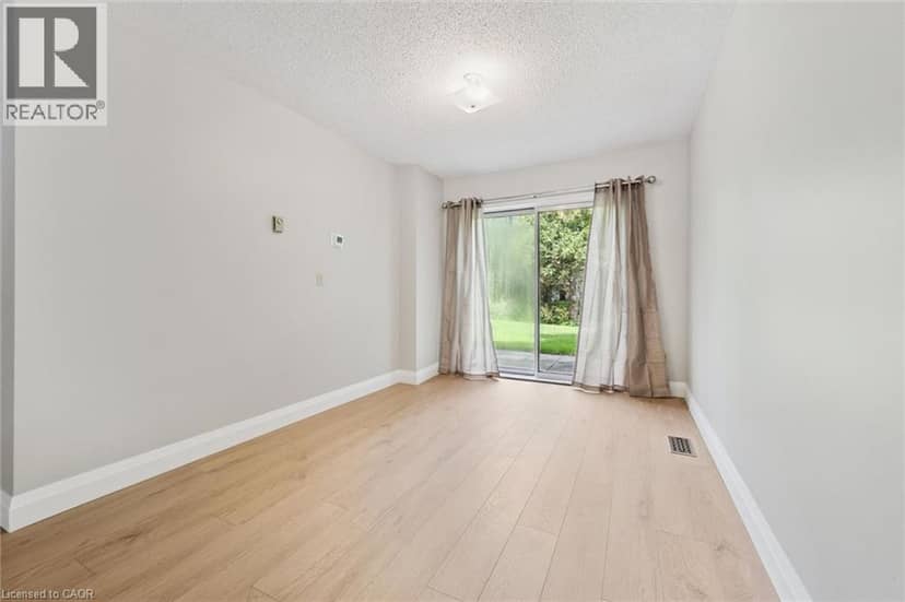 657 ALBERT Street Unit# B — photo 21 of 40