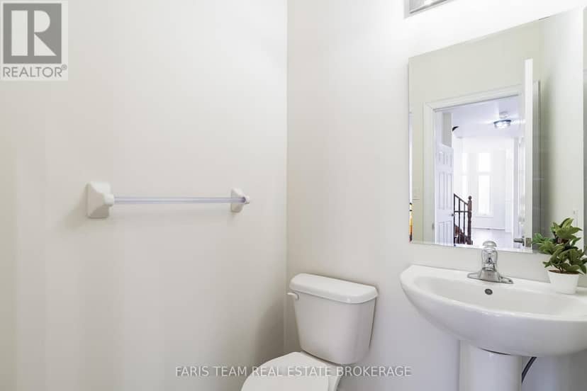 33 Pearl Street — photo 16 of 40