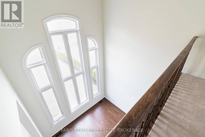 33 Pearl Street — photo 19 of 40
