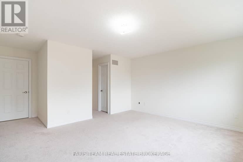 33 Pearl Street — photo 21 of 40
