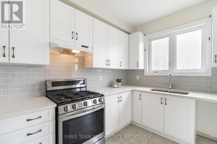 33 Pearl Street — photo 7 of 40