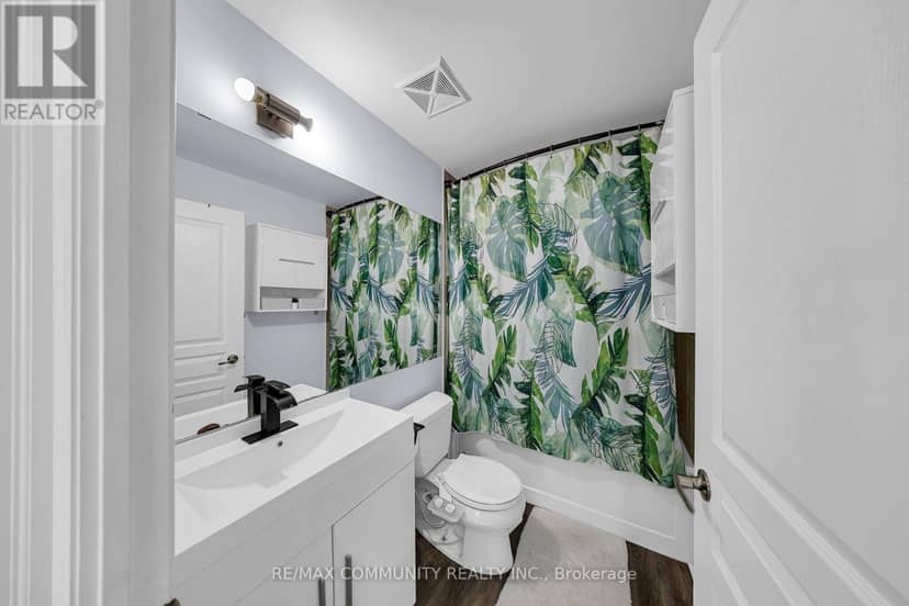 2901 - 223 Webb Drive — photo 31 of 40