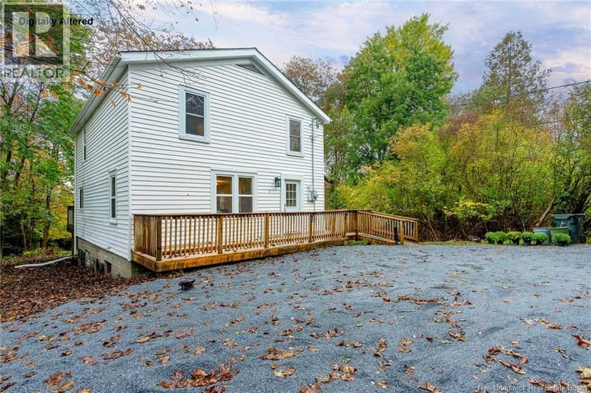 7 River Road, Rothesay