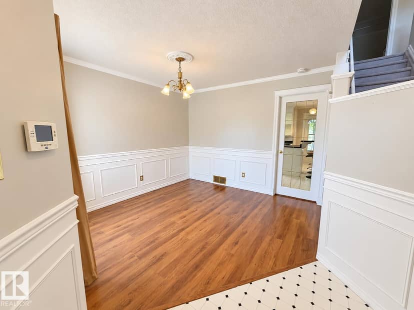 3 Hardcastle Pl — photo 9 of 40
