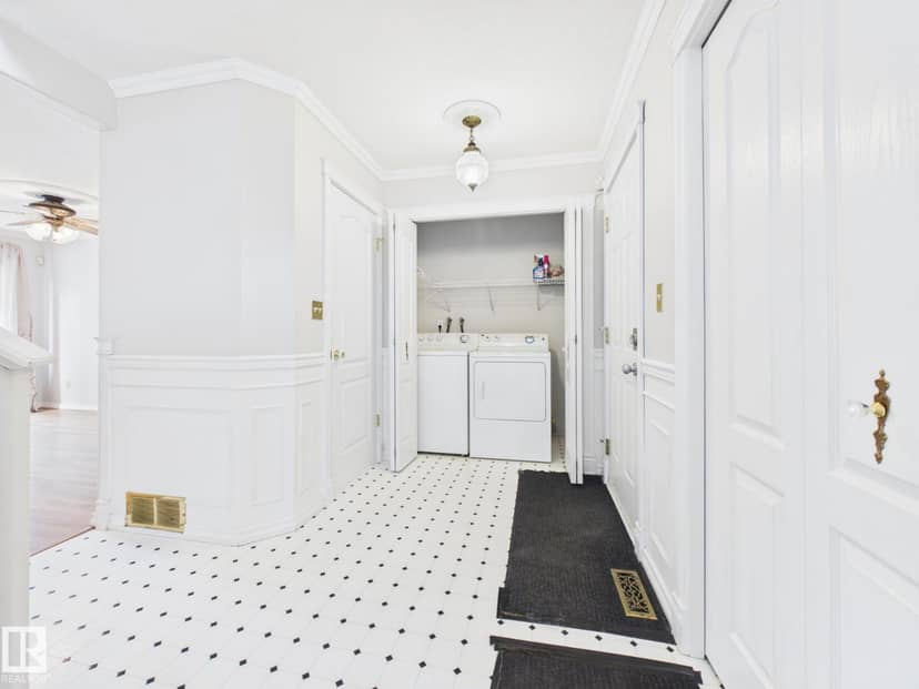 3 Hardcastle Pl — photo 11 of 40