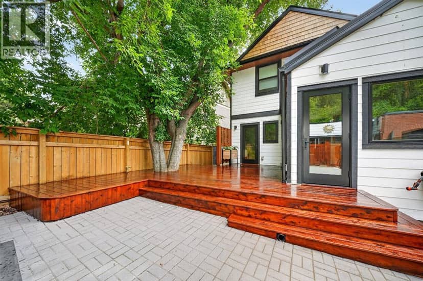 124 Garden Crescent SW — photo 21 of 25