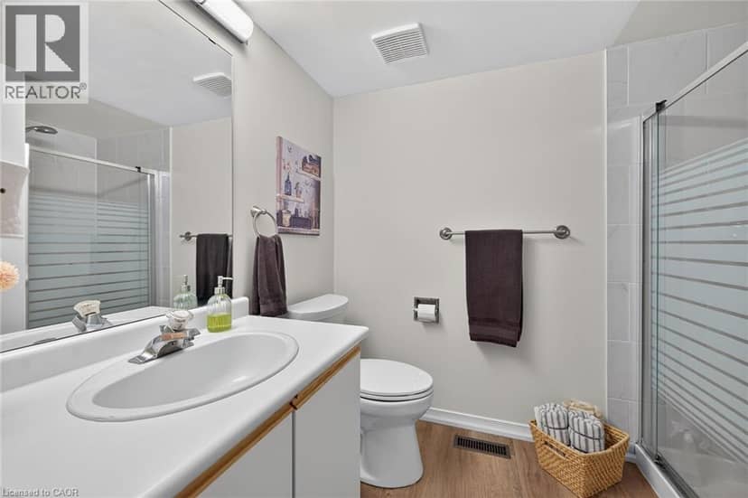 376 SILVERBIRCH Boulevard — photo 28 of 40