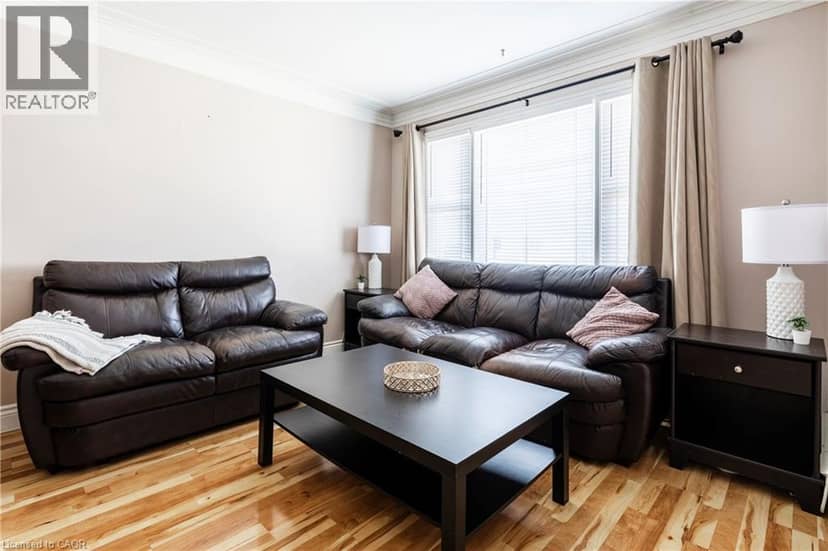 118 JULIAN Avenue, Hamilton, photo 6